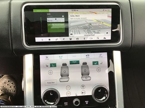 Used 2021 Land Rover Range Rover P525 Westminster Edition image 10