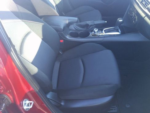 Used 2016 MAZDA MAZDA3 i Sport image 7