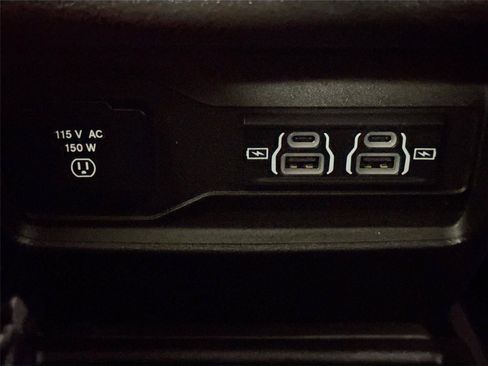 Used 2022 Jeep Grand Cherokee L Overland w/ MOPAR Finishing Package AWD/4WD image 33