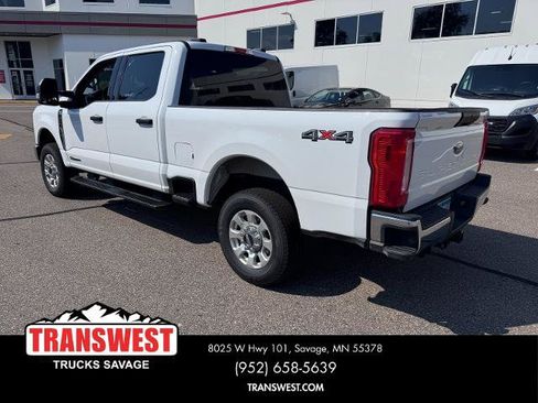 Certified 2024 Ford F250 XLT image 3
