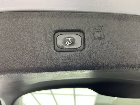 Used 2023 Ford Edge Titanium w/ Cargo Accessory Package AWD/4WD image 30