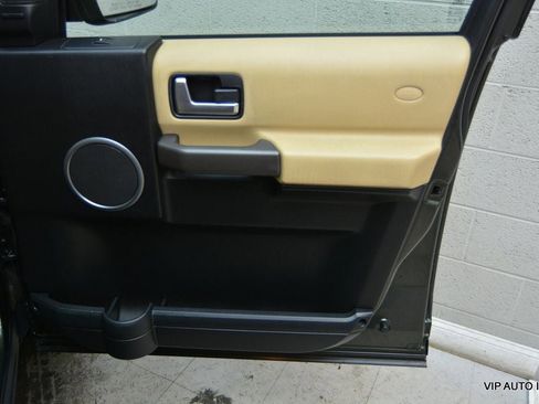 Used 2005 Land Rover LR3 SE image 8
