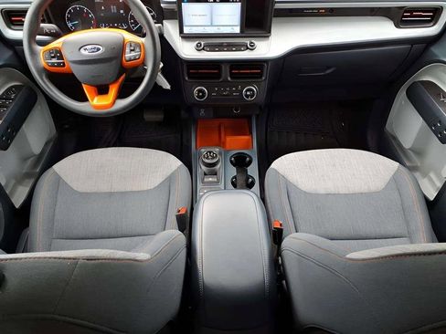 Used 2022 Ford Maverick XLT image 10