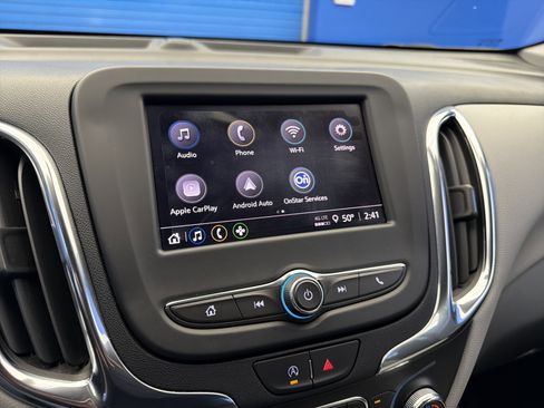 Used 2023 Chevrolet Equinox LS image 18