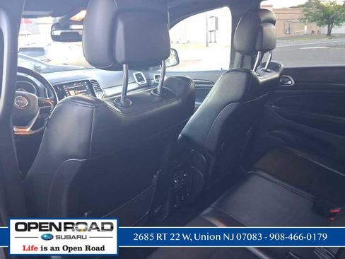 Used 2020 Jeep Grand Cherokee Altitude AWD/4WD image 14