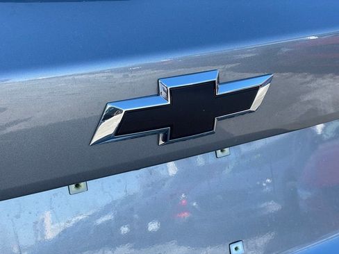 Used 2025 Chevrolet Trax RS w/ Driver Confidence Package image 27