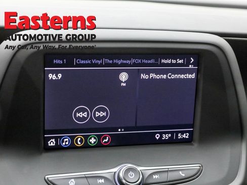 Used 2021 Chevrolet Camaro LT image 19