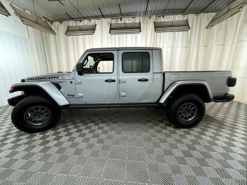 Used 2020 Jeep Gladiator Rubicon AWD/4WD image 14