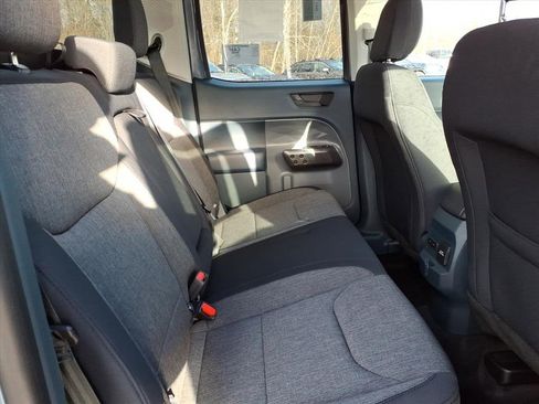 New 2025 Ford Maverick XLT w/ XLT Luxury Package image 13