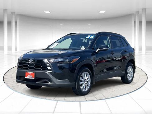 Used 2026 Toyota Corolla Cross LE w/ Moonroof Package FWD image 1