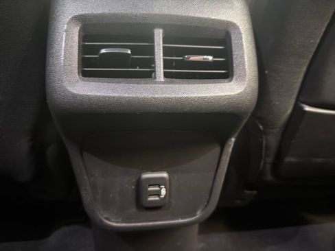 Used 2020 GMC Terrain SLE w/ Elevation Edition AWD/4WD image 15