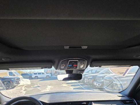 New 2026 Jeep Grand Cherokee Laredo image 12