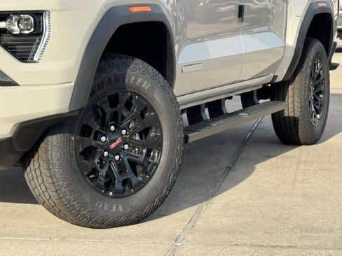 New 2026 GMC Canyon Elevation w/ Convenience Package RWD image 12