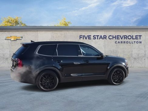Used 2022 Kia Telluride SX w/ SX Prestige Package image 9