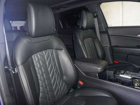 Used 2024 Kia Sportage X-Pro Prestige image 42