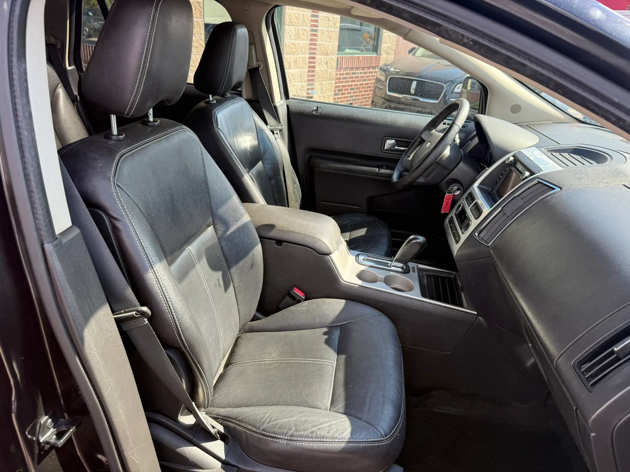 Used 2010 Ford Edge Limited FWD image 30