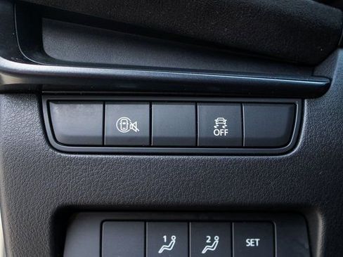 Used 2024 MAZDA MAZDA3 s image 23