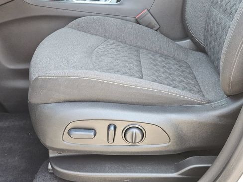 Used 2023 Chevrolet Equinox LT w/ LPO, Floor Liner Package AWD/4WD image 20