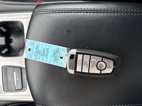 Used 2024 Ford Edge SEL w/ Convenience Package AWD/4WD image 36