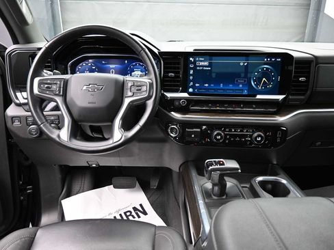 Used 2024 Chevrolet Silverado 1500 RST AWD/4WD image 13