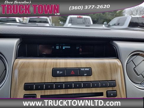 Used 2011 Ford F150 Lariat w/ Lariat Chrome Pkg image 24