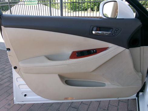 Used 2012 Lexus ES 350 image 15