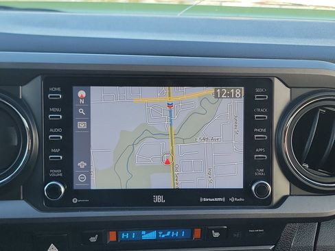 Used 2023 Toyota Tacoma TRD Off-Road w/ TRD Premium Off Road Package image 17