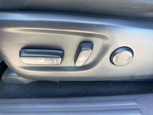 Used 2023 Toyota 4Runner SR5 image 10