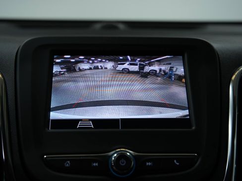 Used 2024 Chevrolet Equinox LT image 34