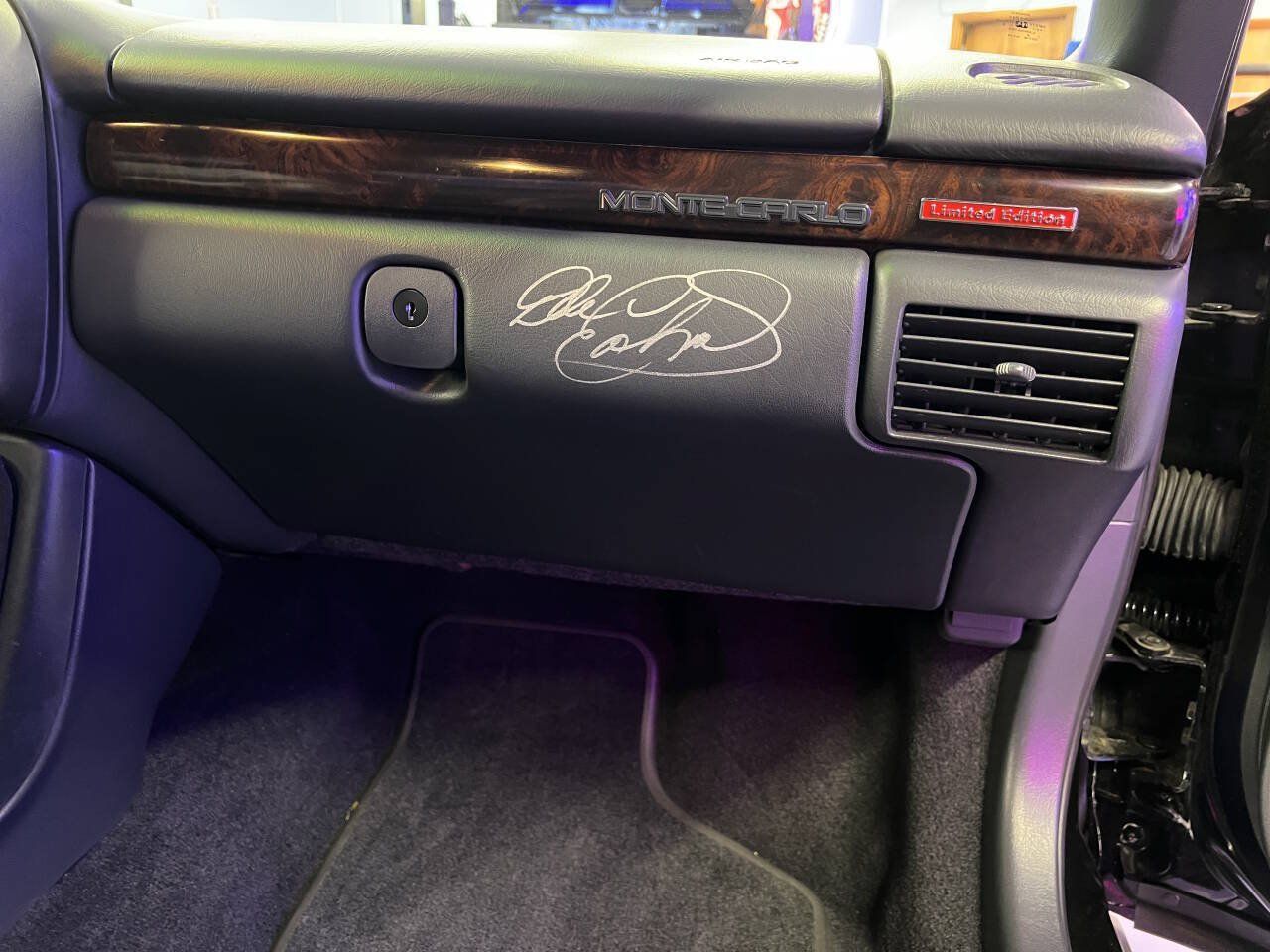 Used 1995 Chevrolet Monte Carlo Z34 FWD image 5