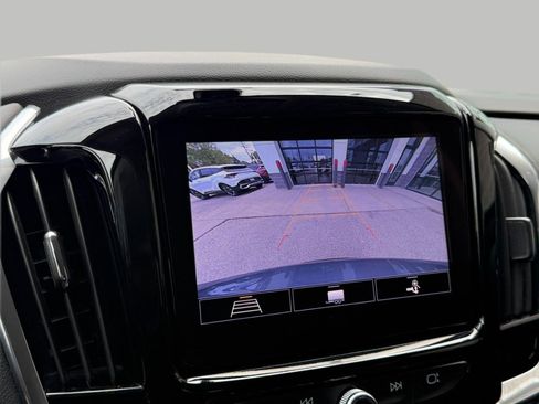Used 2020 Chevrolet Traverse LT w/ LPO, Floor Liner Package AWD/4WD image 41