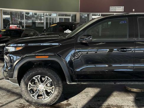 Used 2025 GMC Canyon AT4 w/ Technology Plus Package image 6