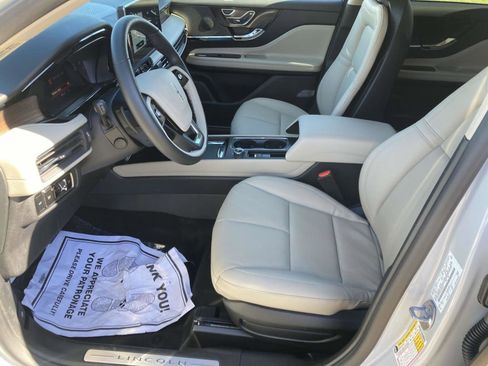 New 2025 Lincoln Corsair Reserve image 21