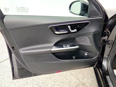 Used 2023 Mercedes-Benz C 300 4MATIC Sedan image 11
