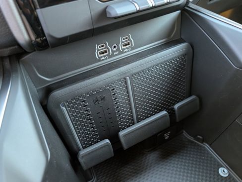 New 2026 RAM 1500 4x4 Crew Cab image 29