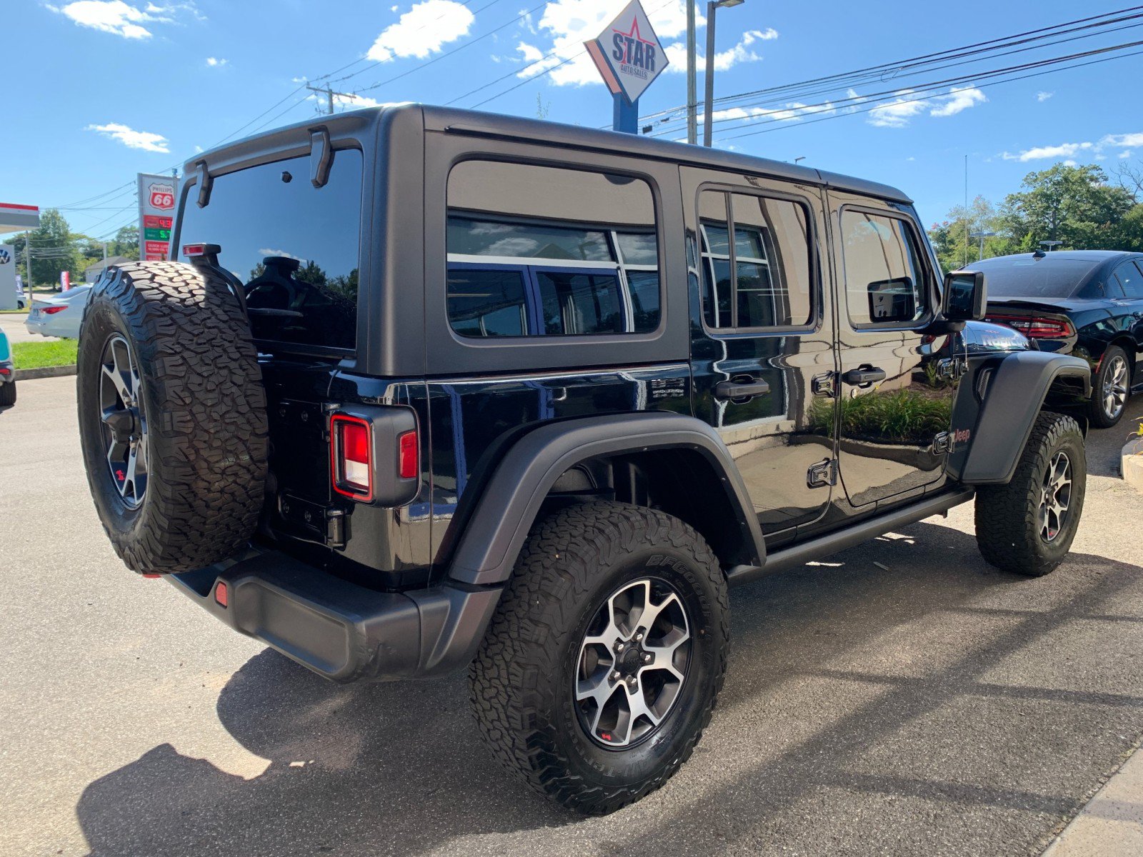 Used 2022 Jeep Wrangler Unlimited Rubicon AWD/4WD image 7