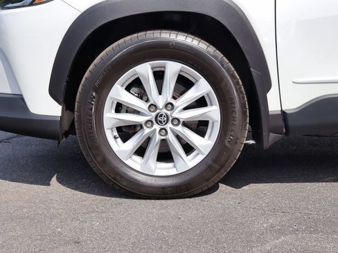 Used 2023 Toyota Corolla Cross LE AWD/4WD image 66