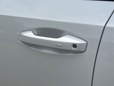 New 2026 Nissan Kicks SV FWD image 24