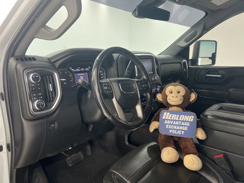 Used 2022 GMC Sierra 2500 Denali image 9