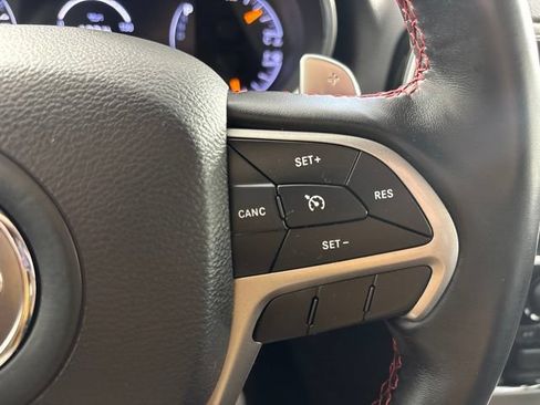 Used 2021 Jeep Grand Cherokee Trailhawk w/ Trailhawk Luxury Group AWD/4WD image 42
