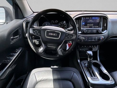 Used 2022 GMC Canyon AT4 w/ Trailering Package AWD/4WD image 9