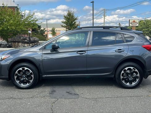 Used 2021 Subaru Crosstrek 2.0i Premium w/ Moonroof Package image 8