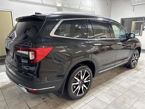 Used 2019 Honda Pilot Touring image 4