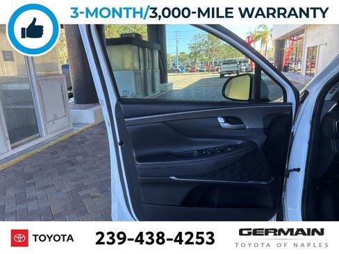 Used 2020 Hyundai Santa Fe SEL w/ Convenience + Premium Package image 17