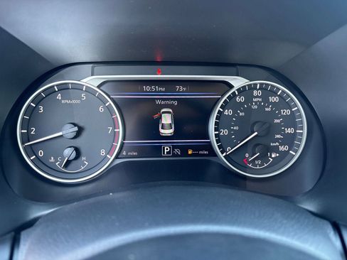 New 2025 Nissan Sentra SR w/ SR Premium Package image 21