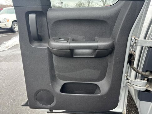 Used 2010 Chevrolet Silverado 1500 LT w/ Power Pack Plus image 21