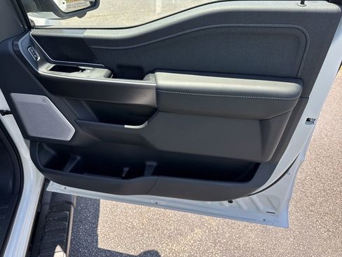 New 2025 Ford F150 Lariat w/ Equipment Group 502A High image 14