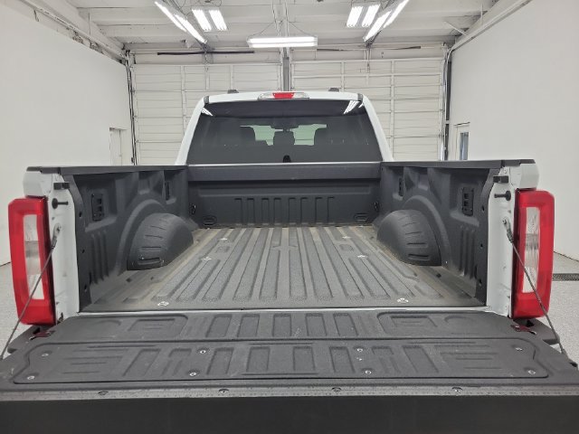 Used 2024 Ford F250 XLT AWD/4WD image 9