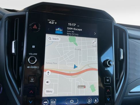 Used 2025 Subaru Forester Premium image 21