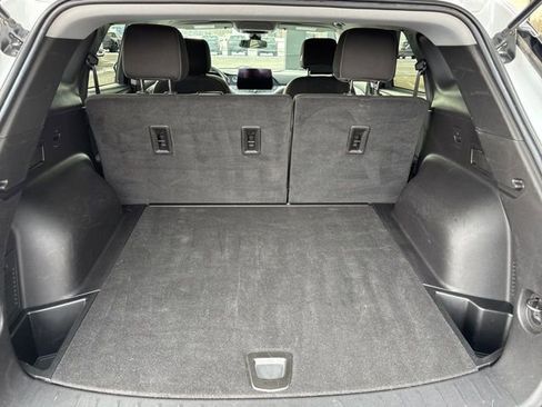 Used 2023 Chevrolet Blazer LT image 18